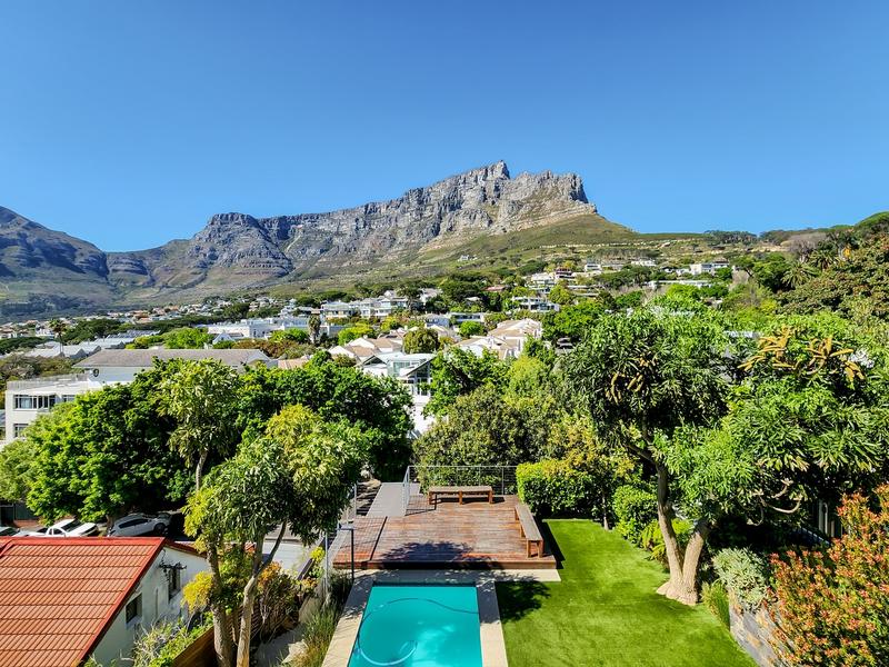 4 Bedroom Property for Sale in Higgovale Western Cape